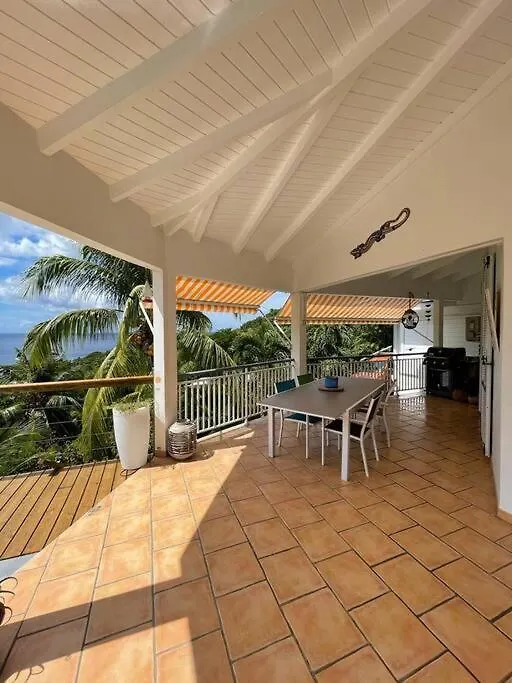 Belle Villa Avec Vue Mer Et Emplacement De Choix Gourbeyre